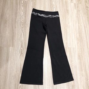 Lululemon Leggings slightly flared size 6